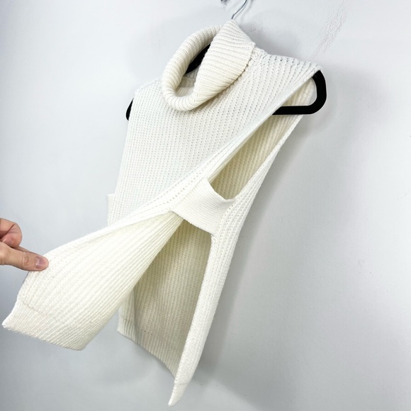 StilEstro Italy ivory cowl neck wool alpaca blend open side sleeveless sweater - Picture 9 of 14